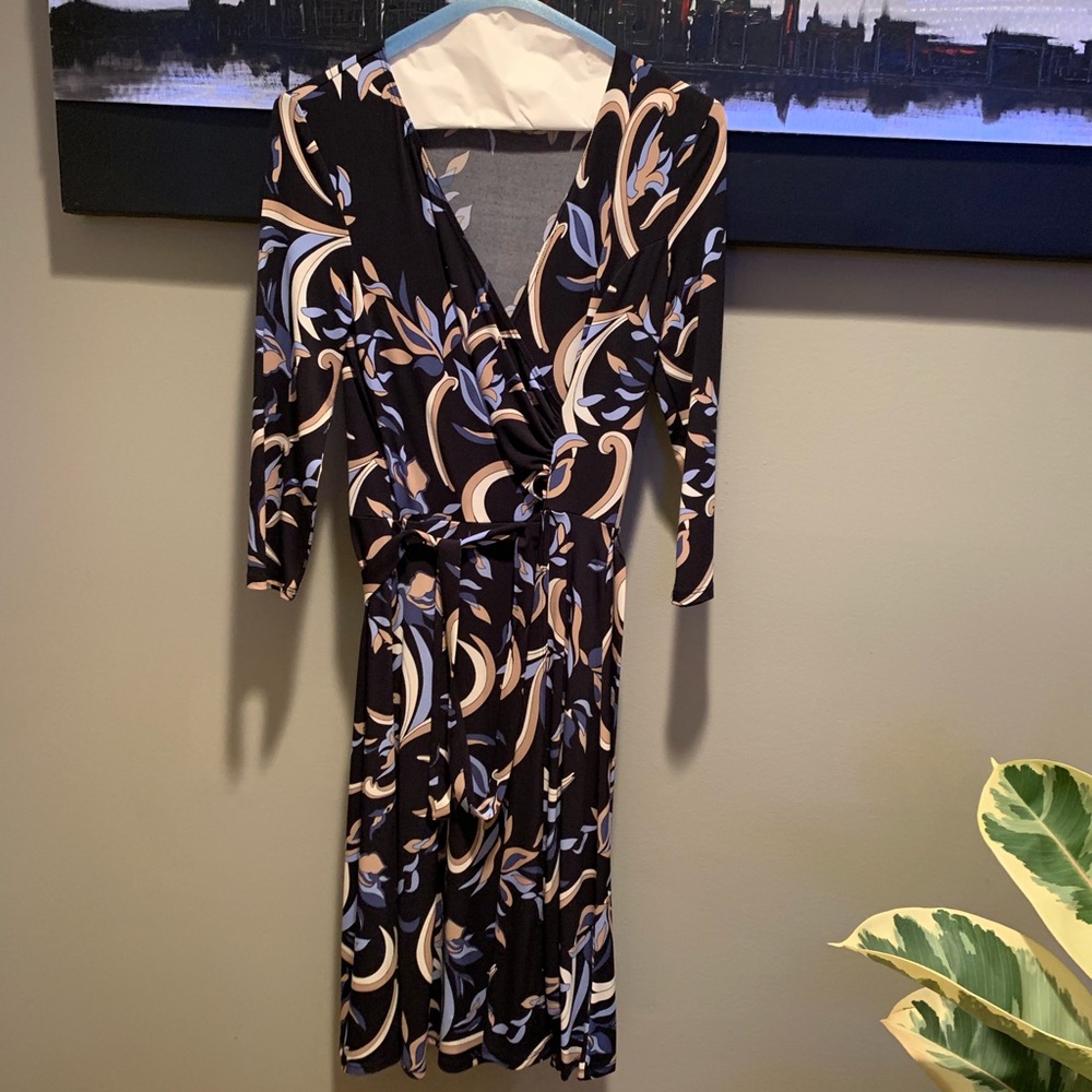 Women’s dress
